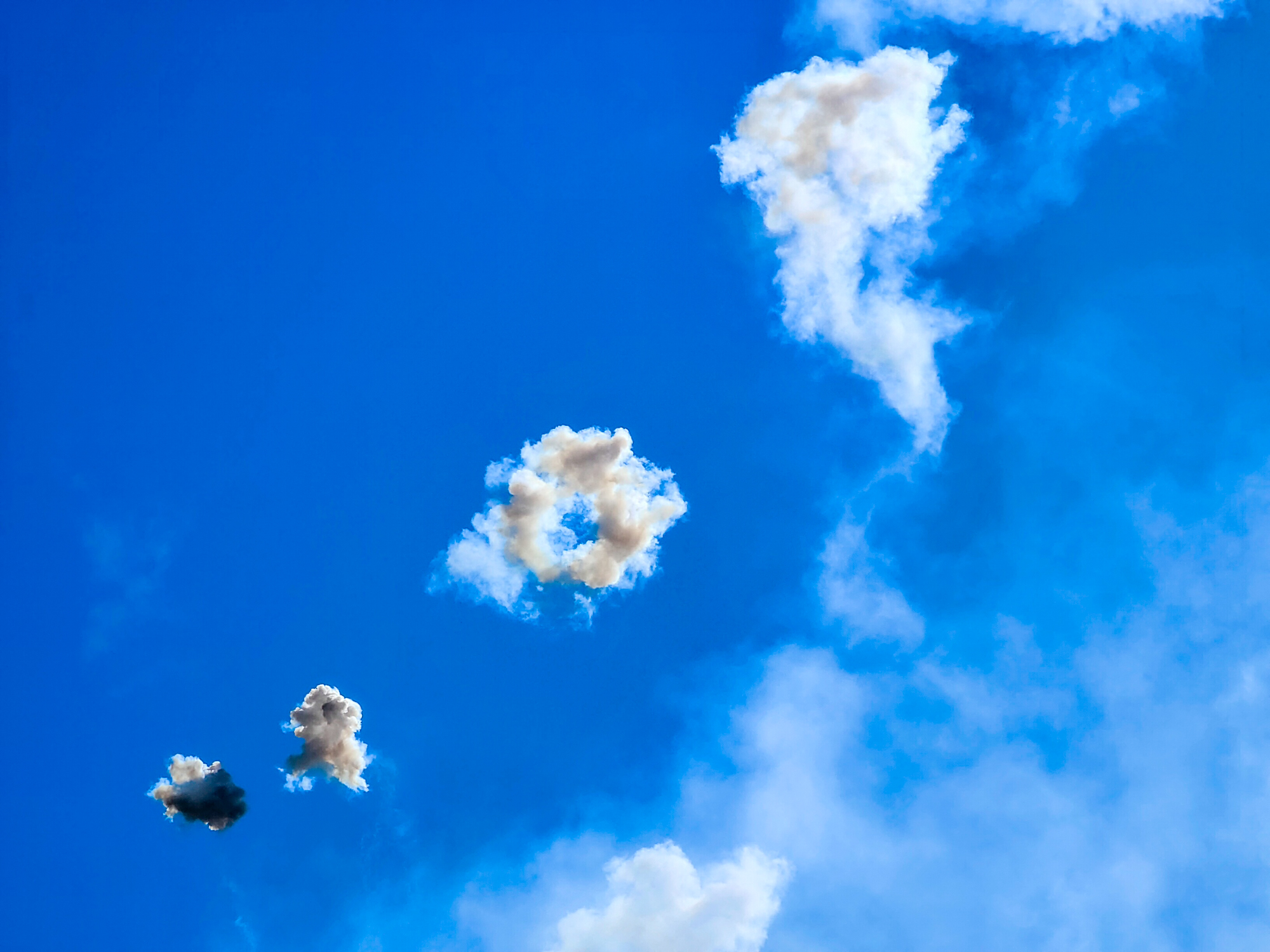 Mascleta Clouds