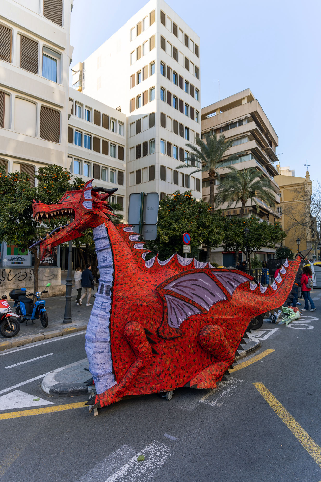 Dragon Parade Cabalgata del Ninots