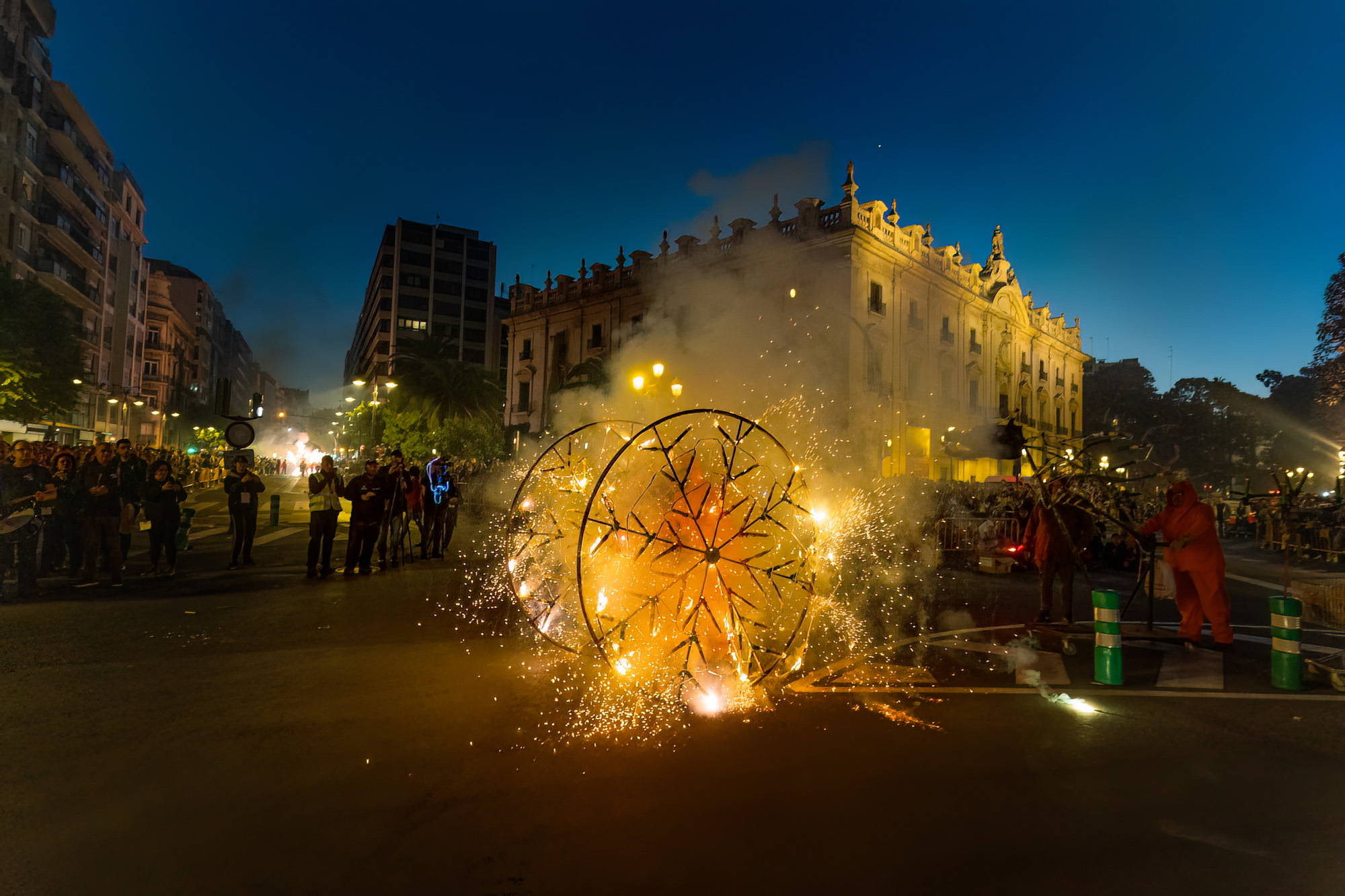 Fire wheel with human