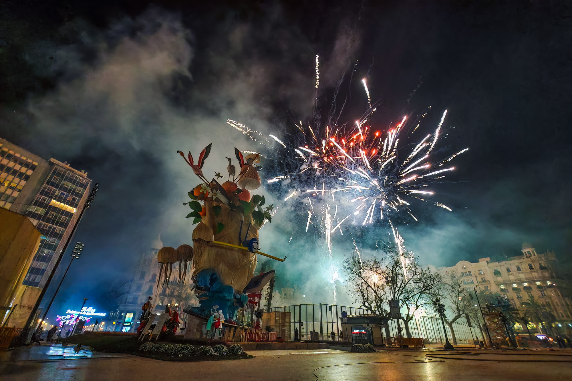 Fallas Pictures